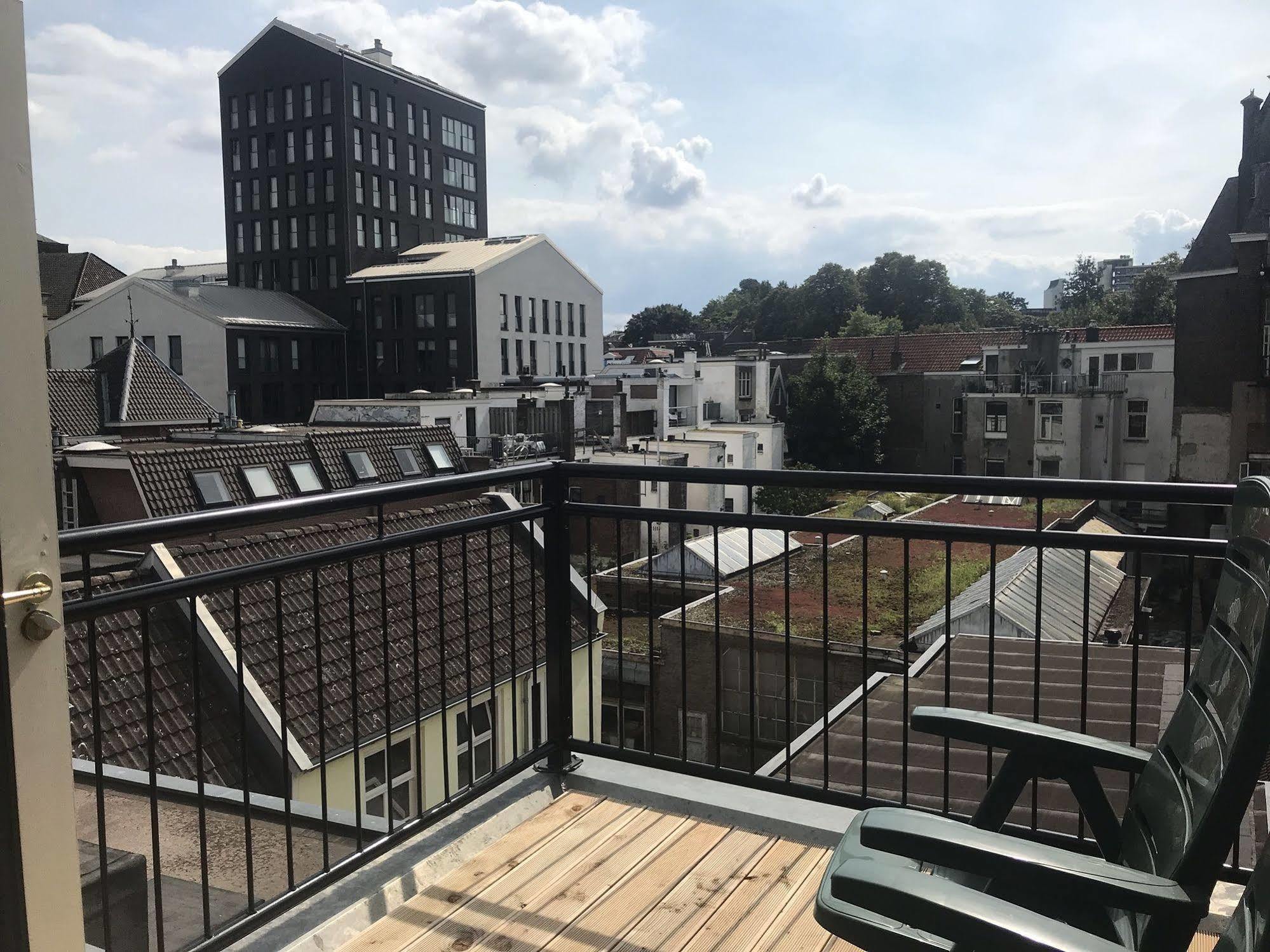 De Gulden Waagen Hotell Nijmegen Exteriör bild